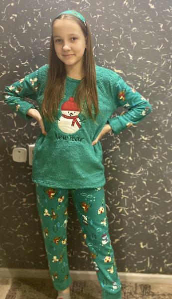 Пижама турецкая зимняя девочке зелёная вышивка снеговик с маской для сна, от 8 лет до XS