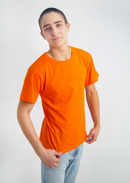 Футболка однотонна доросла унісекс помаранчова  для спорту та повсякденної носки , однотонна базова футболка помаранчового кольору плотність 160 г на кв.м розміри S - 9XL Размер XL